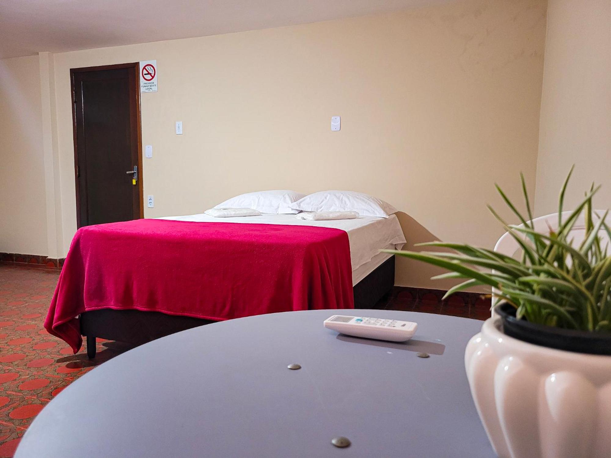 Hotel E Hostel Da Fonte São Luís Екстериор снимка